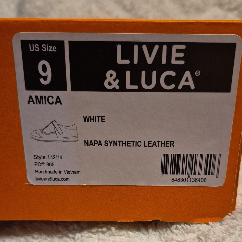 Livie & Luca White Dress Shoes with Heart Accent - Picture 5 of 5